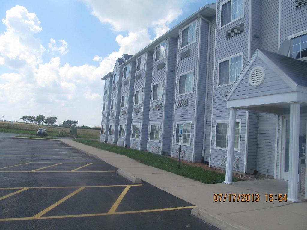 Microtel Inn By Wyndham Champaign Buitenkant foto